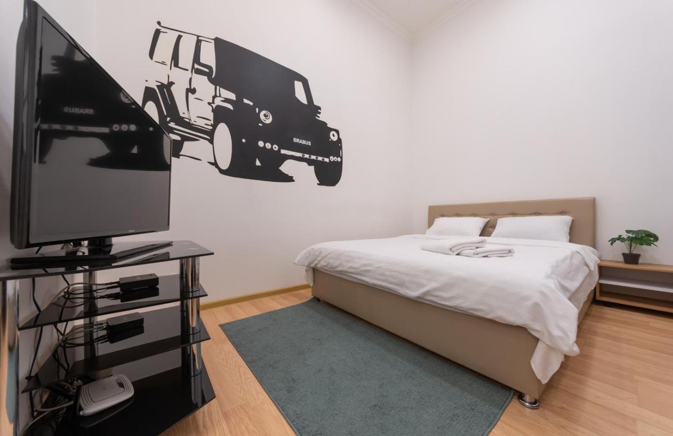 Kievaccommodation In The Center 24H Self Check-In Екстериор снимка