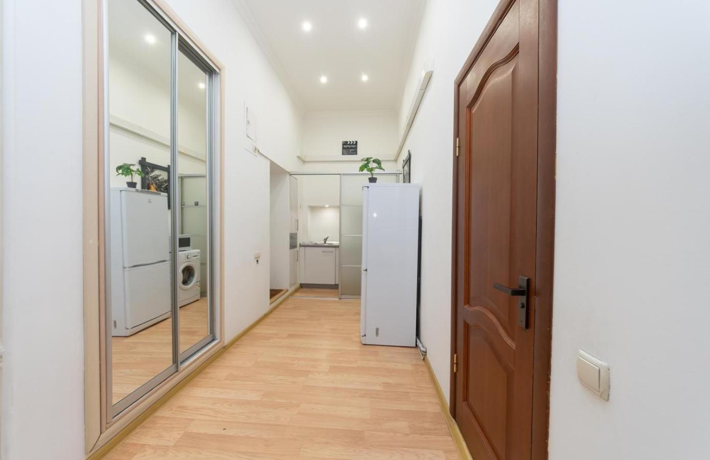 Kievaccommodation In The Center 24H Self Check-In Екстериор снимка